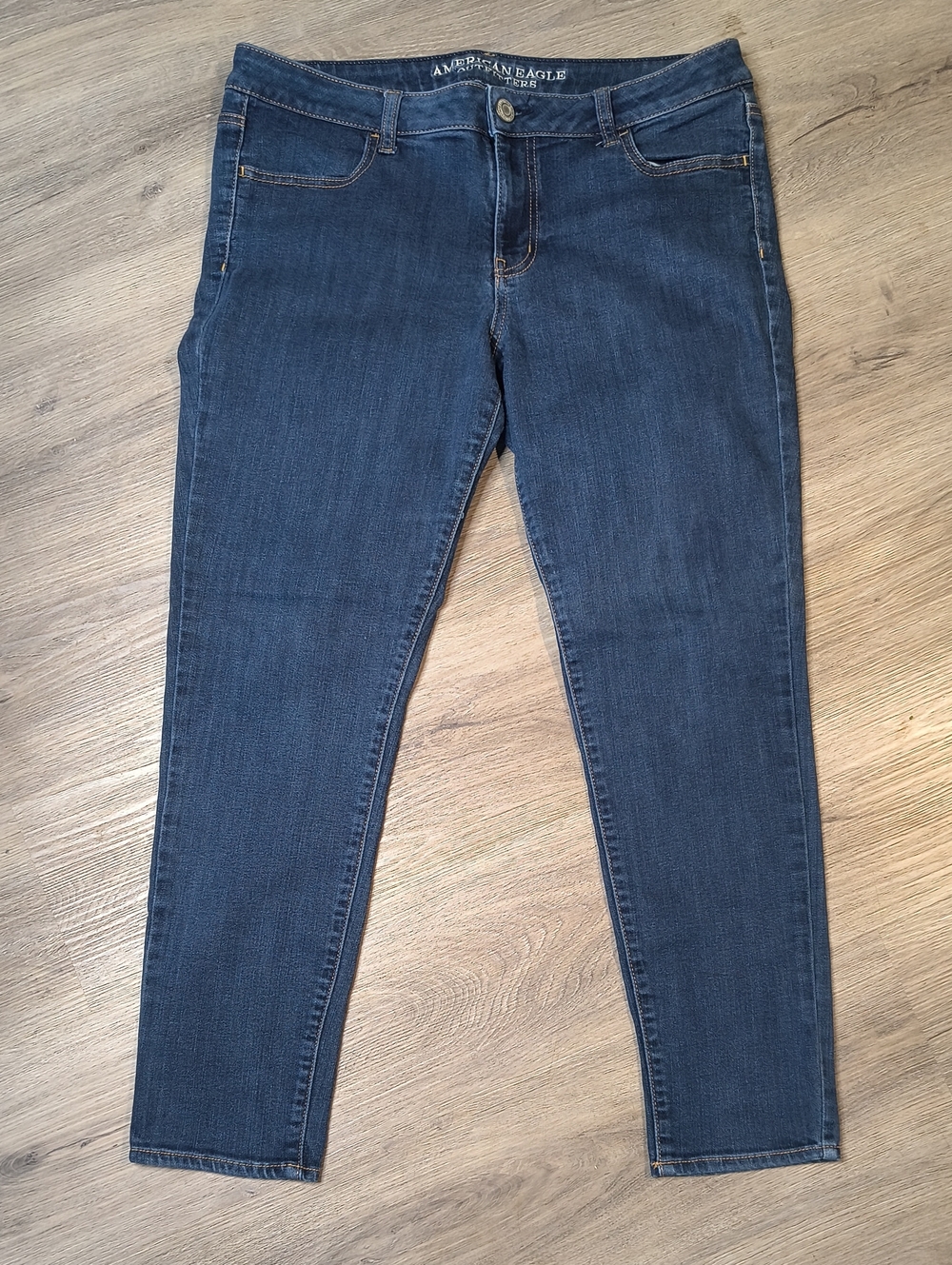 S1111 Mid Rise Stretch Jegging w/27" Inseam👖American Eagle Women's Size 16 Jean